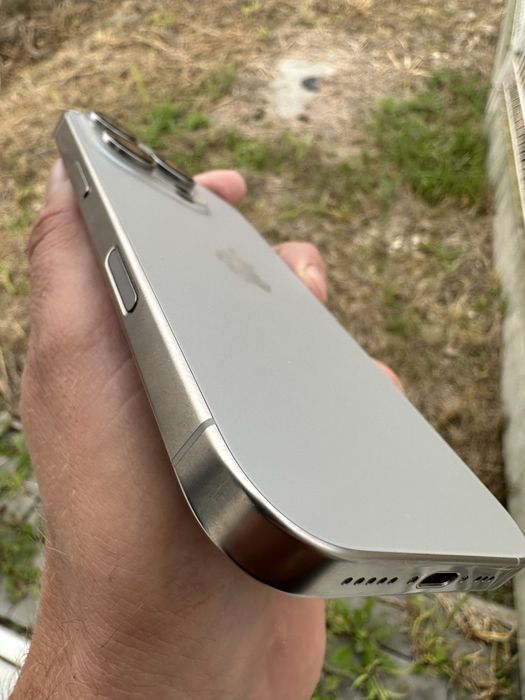 Iphone 16 pro jak Nowy faktura zobacz zamiana na  17 pro 18 pro