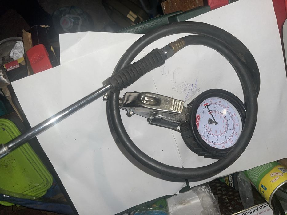 пістолет підкачки JEAL220B TOPTUL