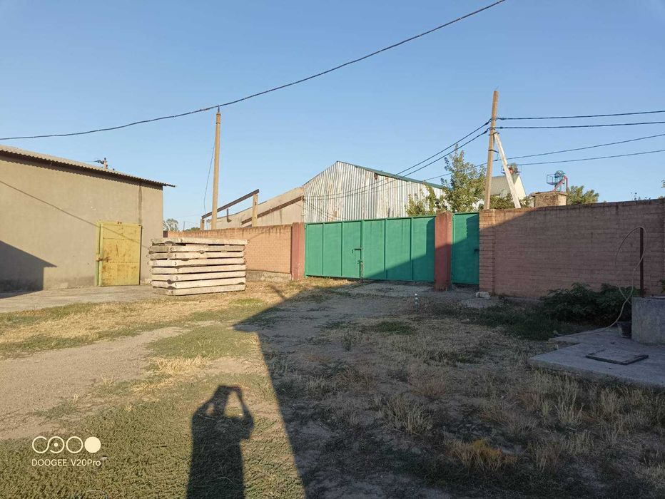 Продам складские помещения киевское шоссе, ,холодильный склад,ангар