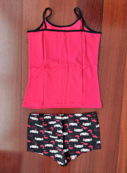 Pijama vermelho e preto com gatos Primark, tamanho XS - nunca usado