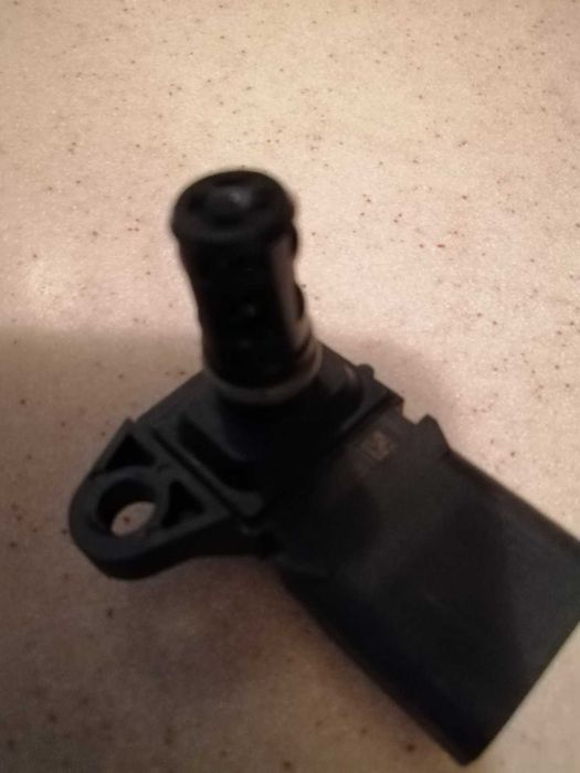 Датчик масового розходу повітря