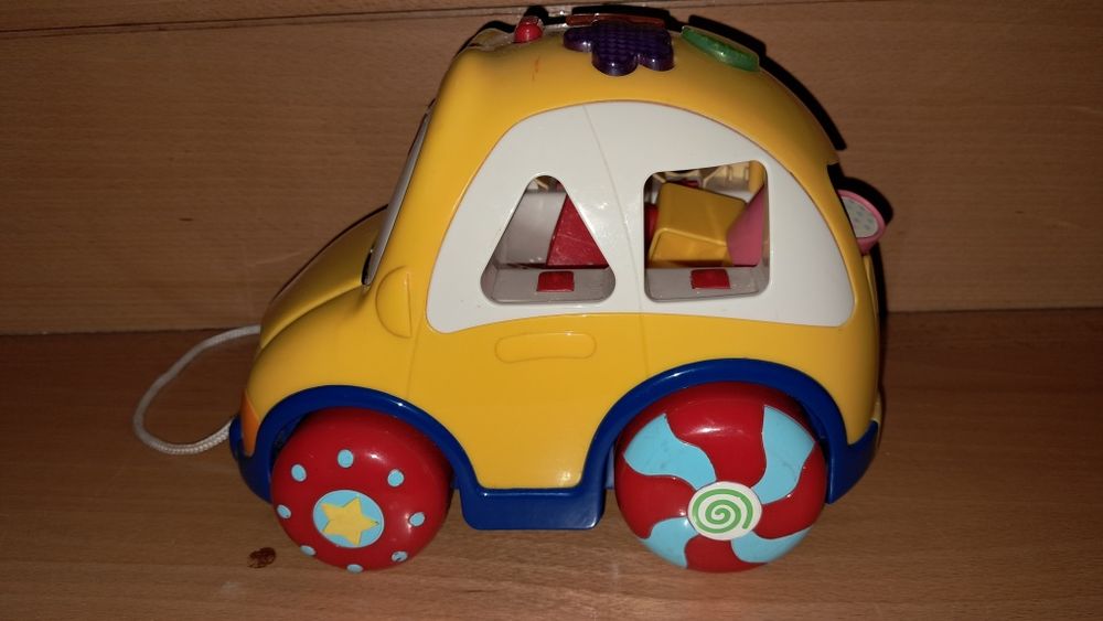 Carro interativo para crianças