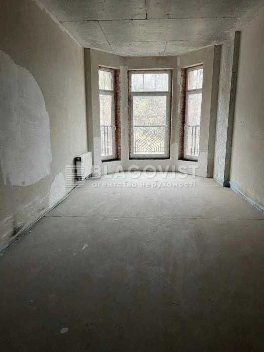 3к квартира в жк бізнес-класу "ПоділГрад" без ремонту