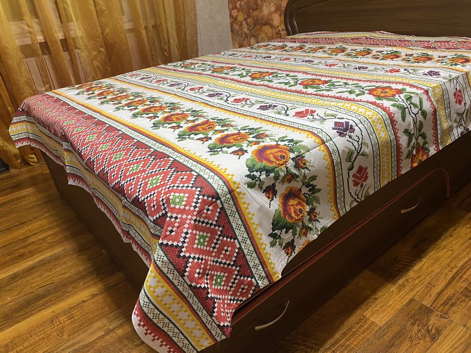 Простирадло  2, 20 *2, 00 і 2,20*1,50 нове  бязь з украінським орнамен