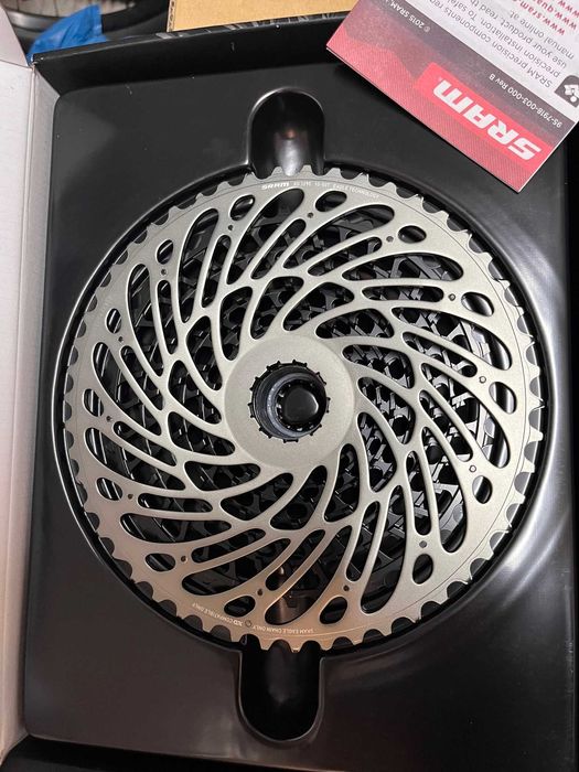 Łańcuch rowerowy Sram PC x01 Eagle 12s 126 ogniw BOX elektry ebike mtb