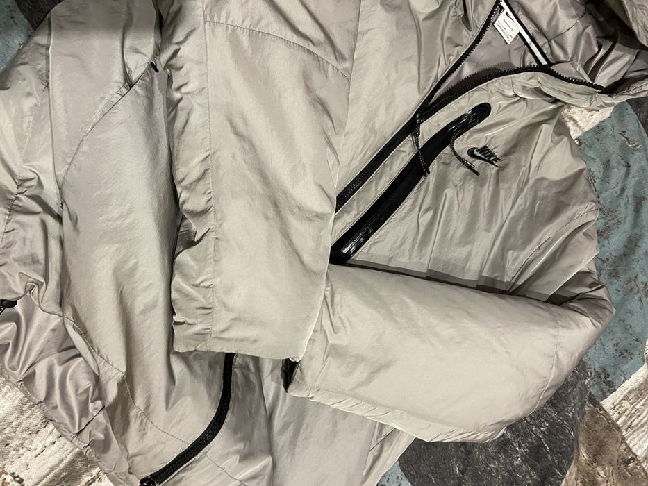 куртка nike tf filled tech grey пуховик