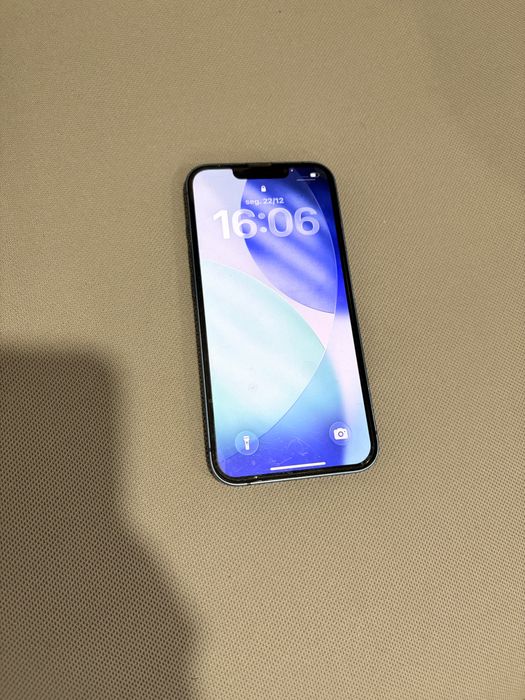 iphone 13 / 256 g azul / bateria nova 100%