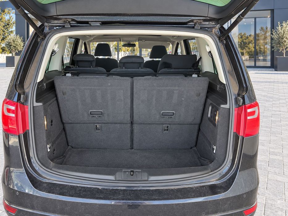 SEAT Alhambra 2.0 TDI DSG 170 cv | 7 lugares | Panorâmico