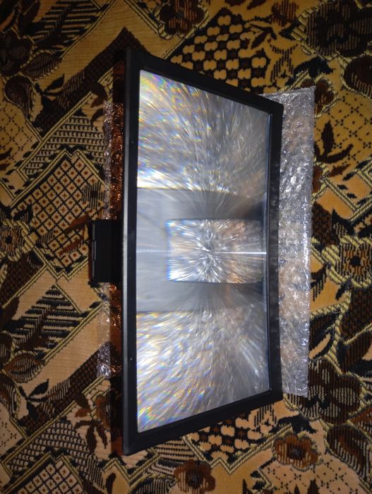 3-D екран для смартфона