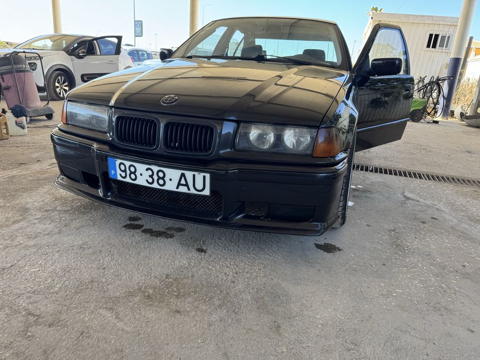 Vende se BMW 320 i de livrete com GPL  averbado. Negociavel — photo 2