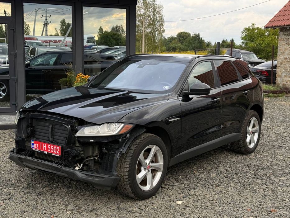 Jaguar F-pace Premium