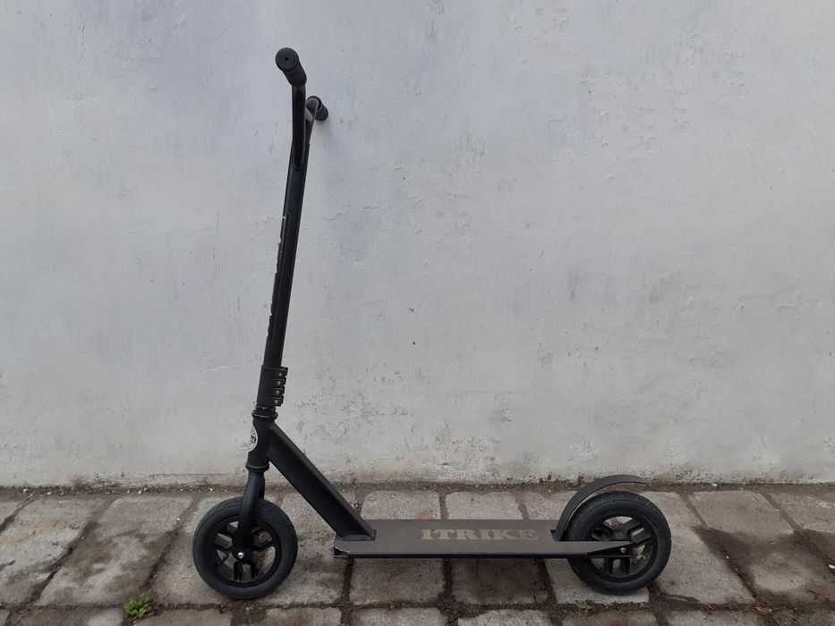 Фрирайдовый  самокат I-Trike