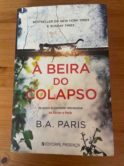 Livros de vários autores internacionais