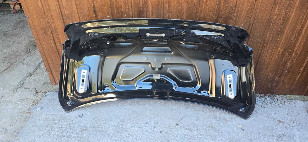 Klapa bagażnika Audi A8 D4