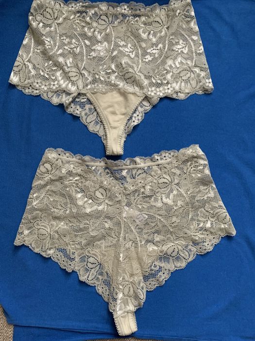 Мереживні жіночі трусики стрейч та стрінги
