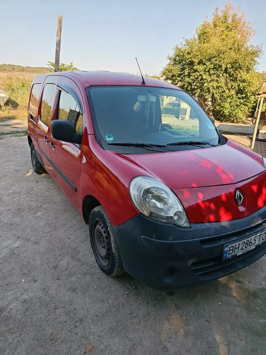 Renault kangoo рено кенгу довга база.