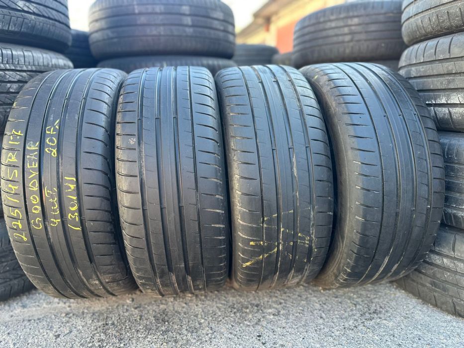 Шини літні 225/45 r17 Goodyear б/у