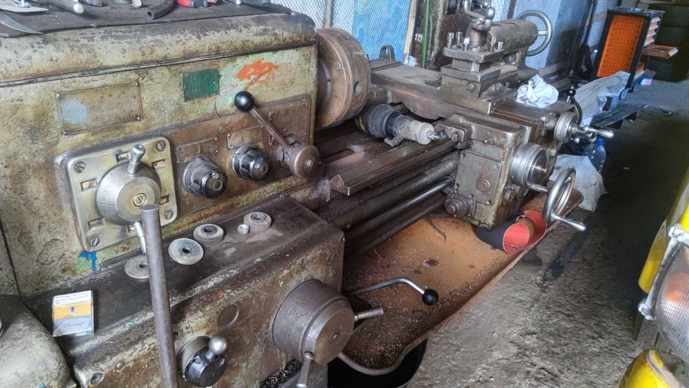 Продам токарный станок