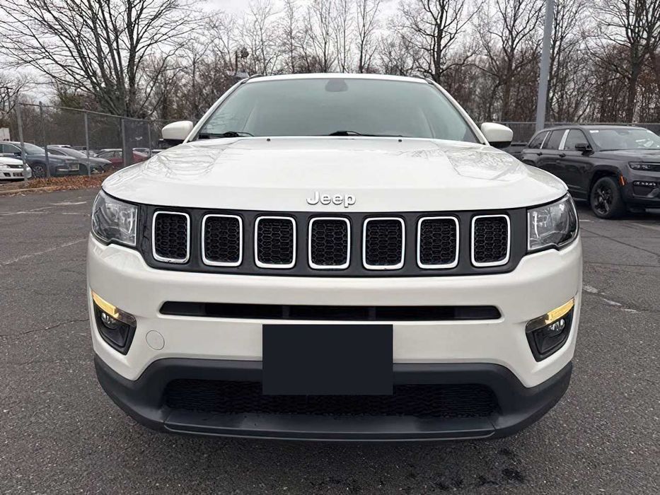 Jeep Compass      2021