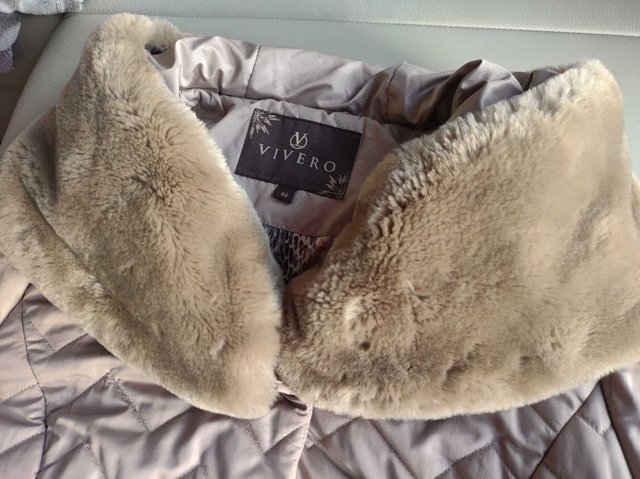 Elegancka ocieplana kurtka/ płaszcz