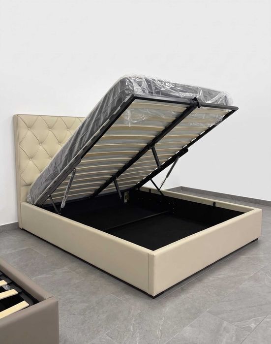 Cama de casal com sommier rebatível de arrumação NOVA!