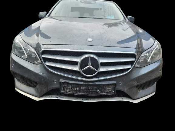 MERCEDES-BENZ W212 LIFT 3.0 DPrzód Pas Zderzak AMG Lampy Lakier 041
