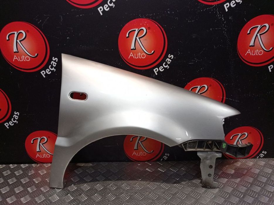 Guarda Lamas Dto Volkswagen Polo (6N1)