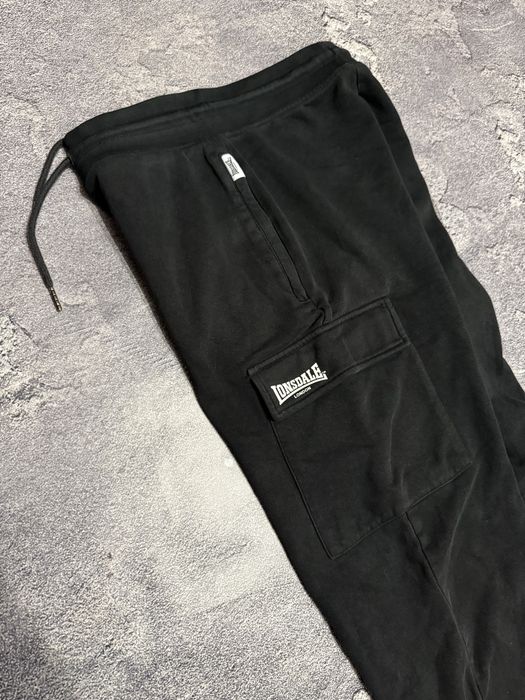 Спортивні котонові штани Lonsdale