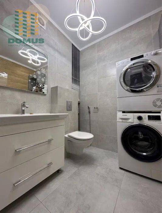 Продам 2-х комн ЖК Альтаир 2, Толбухина! С ремонтом, мебелью!