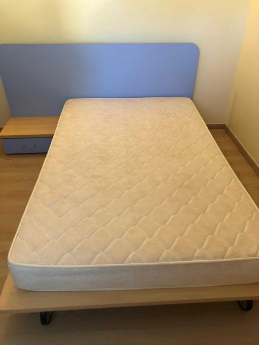 Conjunto Completo Quarto – Cama + Colchão + Secretária + Estante – 250€