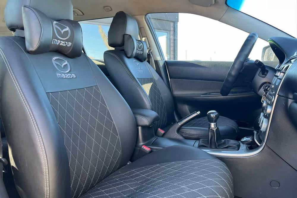 Mazda 6 2004 року