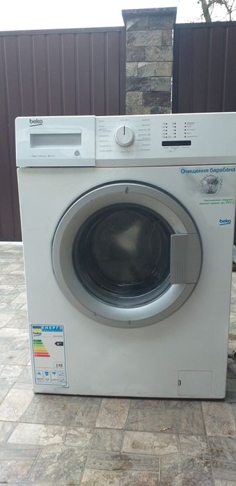 Машинка пральна Веко