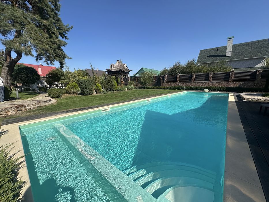 (295м2) Дом с бассейном  Хотяновка