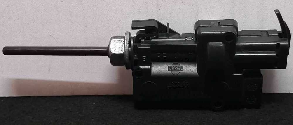 Tampão de Combustivel 8200305732 - RENAULT MEGANE IV Sport Tourer