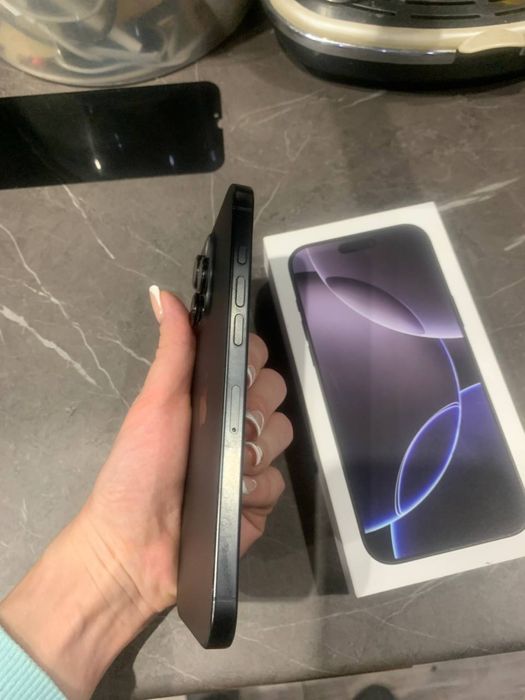 Iphone 16 pro max 256g