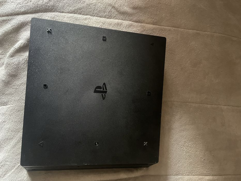 playstation 4 Pro 1 tb