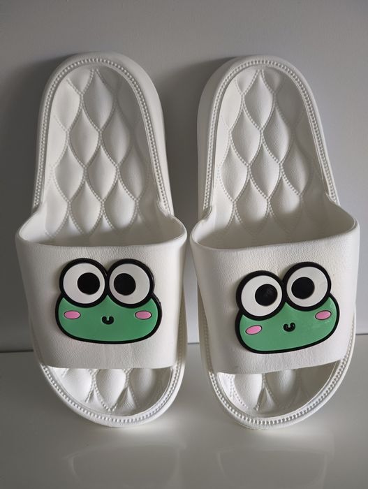 Klapki piankowe r.38/39