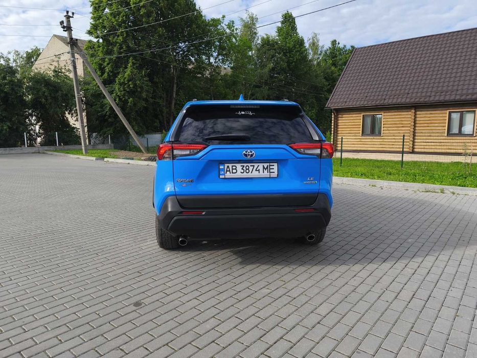 Toyota RAV4 2020 гібрид