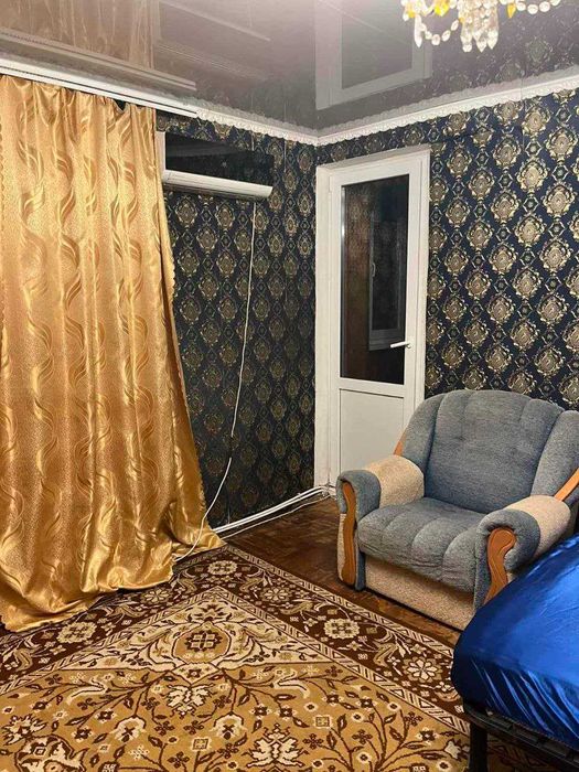 Оренда. Затишна двокімнатна квартира, 56 квадратів. Урожай