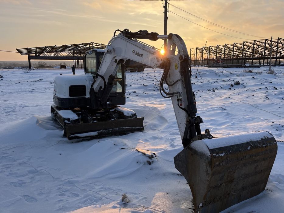 Экскаватор Bobcat E85