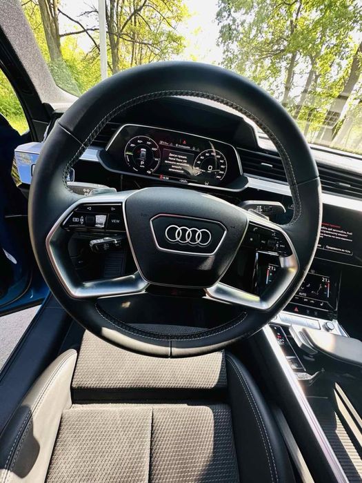 AUDI e-tron 11 тис пробігу