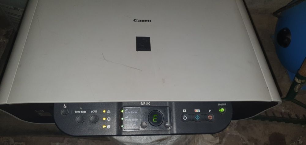 Продам прінтер MP140