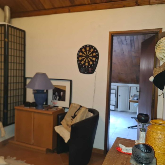 T2 + Sótão Loreto vende-se