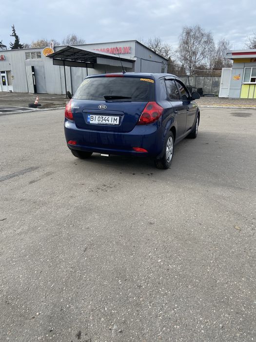 Продам кіа сід  2008