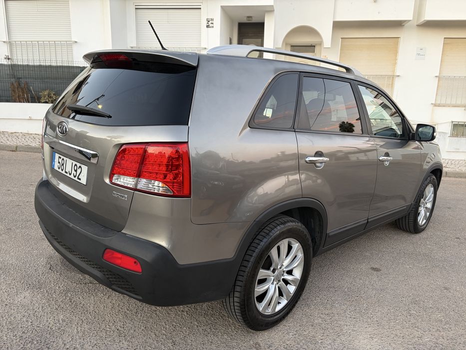 Kia Sorento 2.0CRDI 150cv 7 lugares 2011 Oportunidade de negócio Naciokal