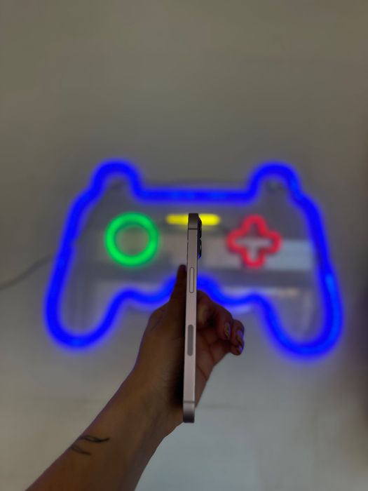 iPhone 13 256 GB – Cor Rosa – Como Novo, Completo!