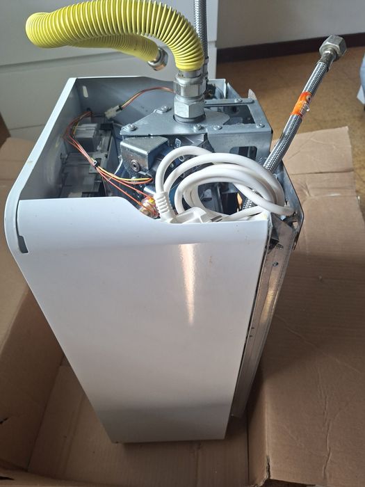Vendo esquentador eletrico a gas natural