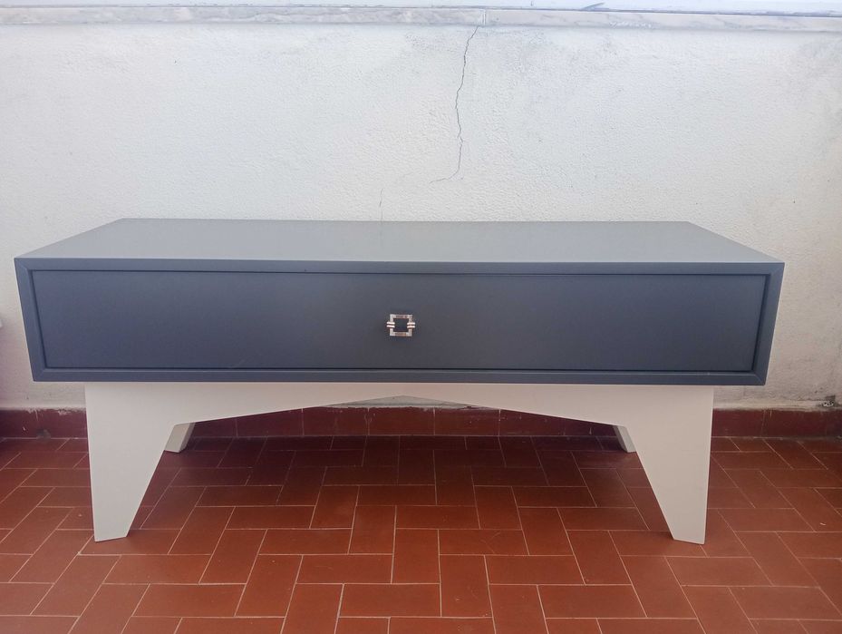 Móvel/Aparador Cinza