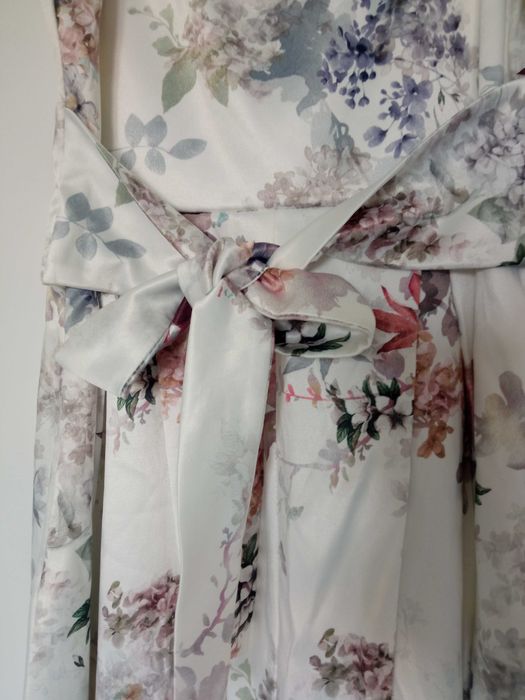 Rinascimento elegancka sukienka koktajlowa r S