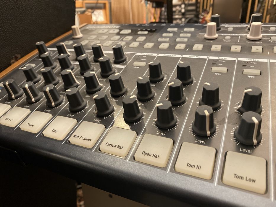 Arturia Drumbrute (Original) - em perfeito estado!